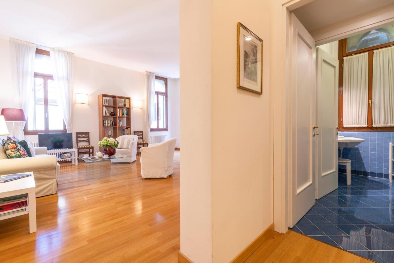 Ca Jole San Marco Apartment M02704210223 Венеция Екстериор снимка